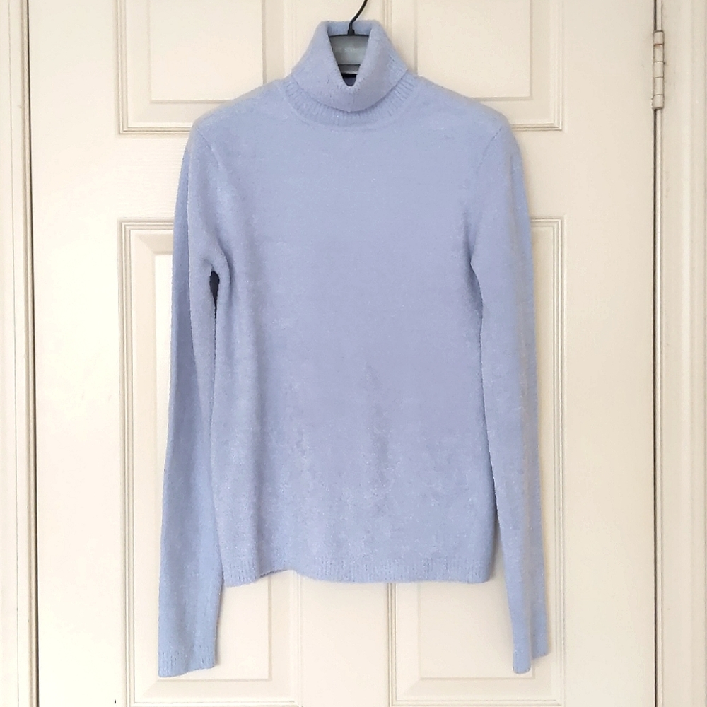 NWOT. Junior's Fluffy turtleneck sweater.